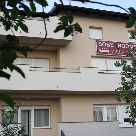 Rooms Villa Aria Sesvete Bagian luar foto